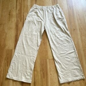 Brandy Melville Baggy Anastasia Sweatpants S/M